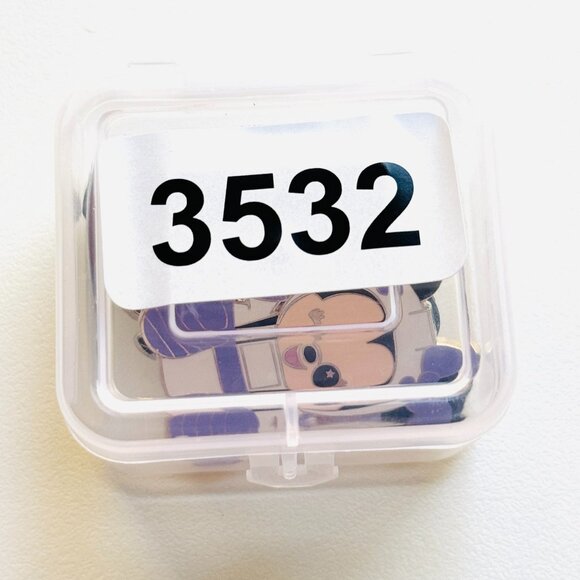 3532 DISNEY MUNCHLINGS LE PIN BUNDLE TRADING PIN - Picture 3 of 3